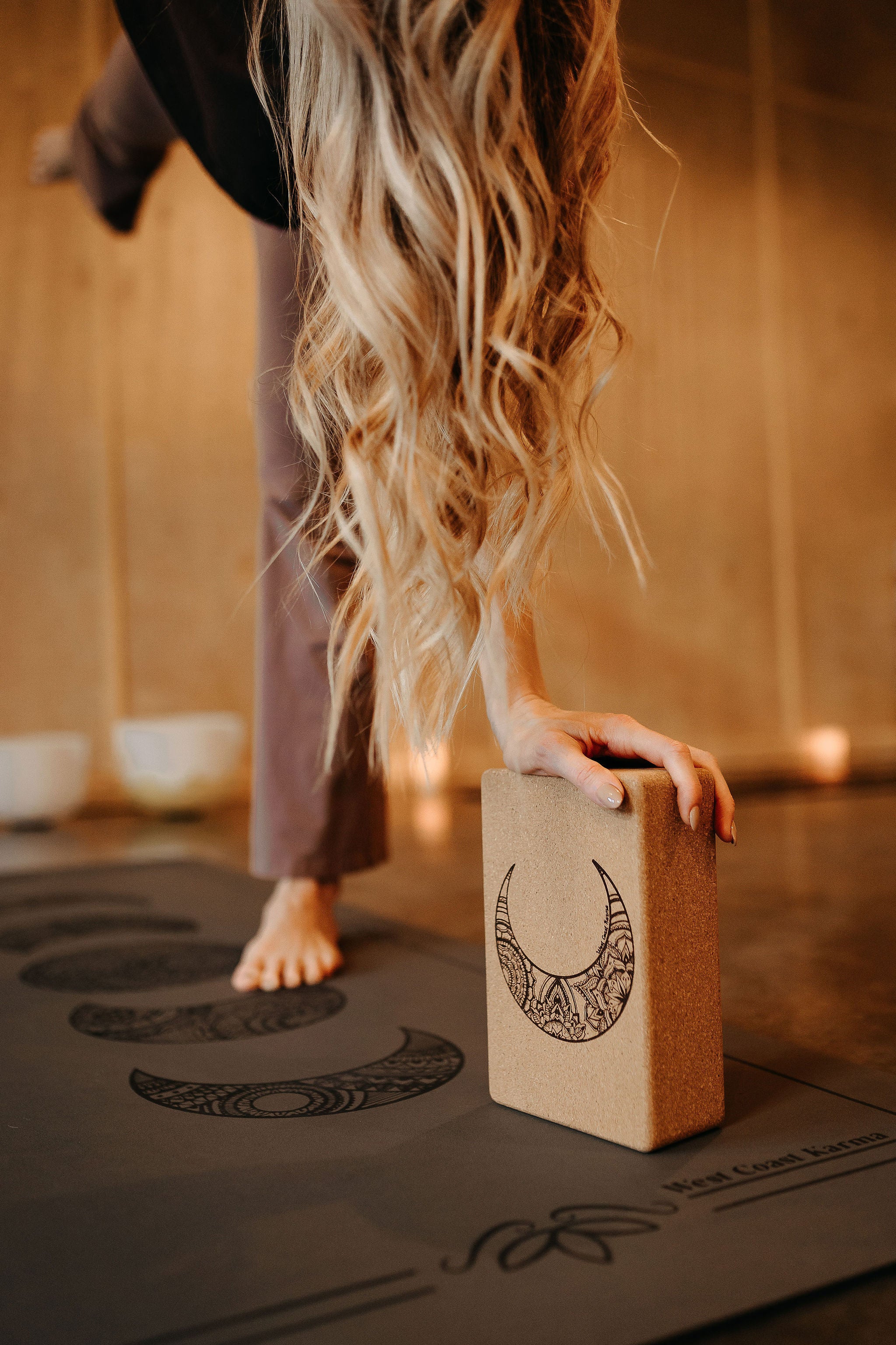 Mandala Moon Phase Engraved Pearl-Grey Yoga Mat 5mm – West Coast Karma