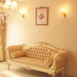 カウチソファ 両肘タイプ 薔薇の彫刻 アンティークホワイト＆ゴールド