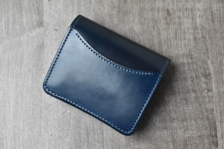 シェルコードバン×フルグレインブライドルレザーシリーズについての