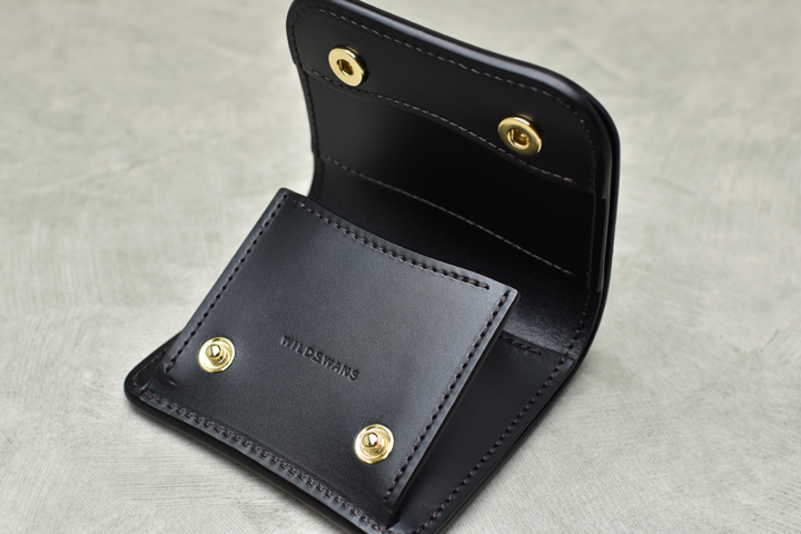 ロイドヴァッシュを使用した革小物についてのお話 | WILDSWANS