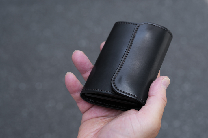 手のひらに風格を シェルコードバン・PONT | WILDSWANS(ワイルド