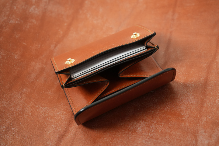 What is this new creative model, “PONT”?※こちらは海外のお客様向け