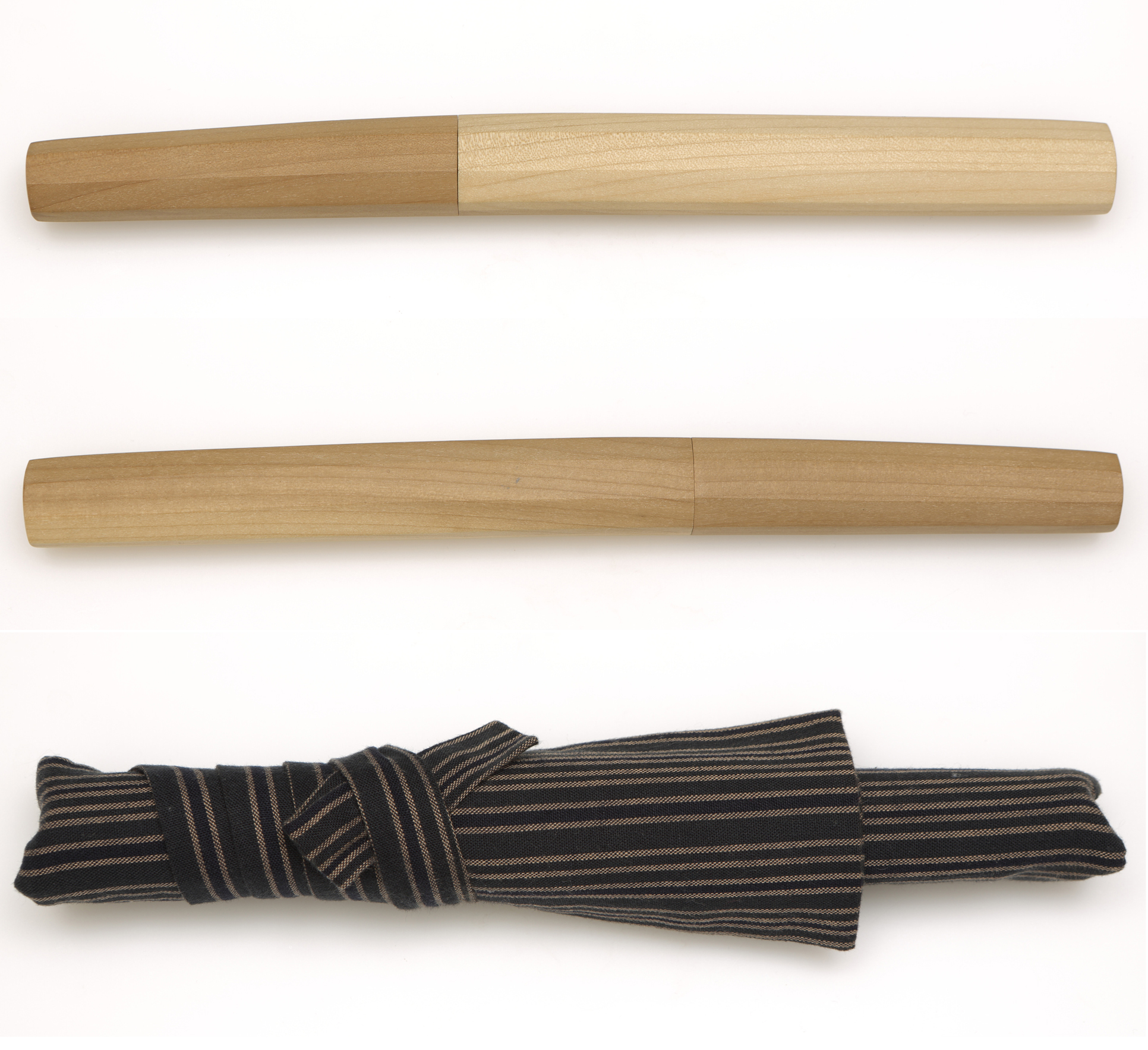 刀剣小町 小刀 金花山藤原清長 (Fujiwara Kiyonaga)