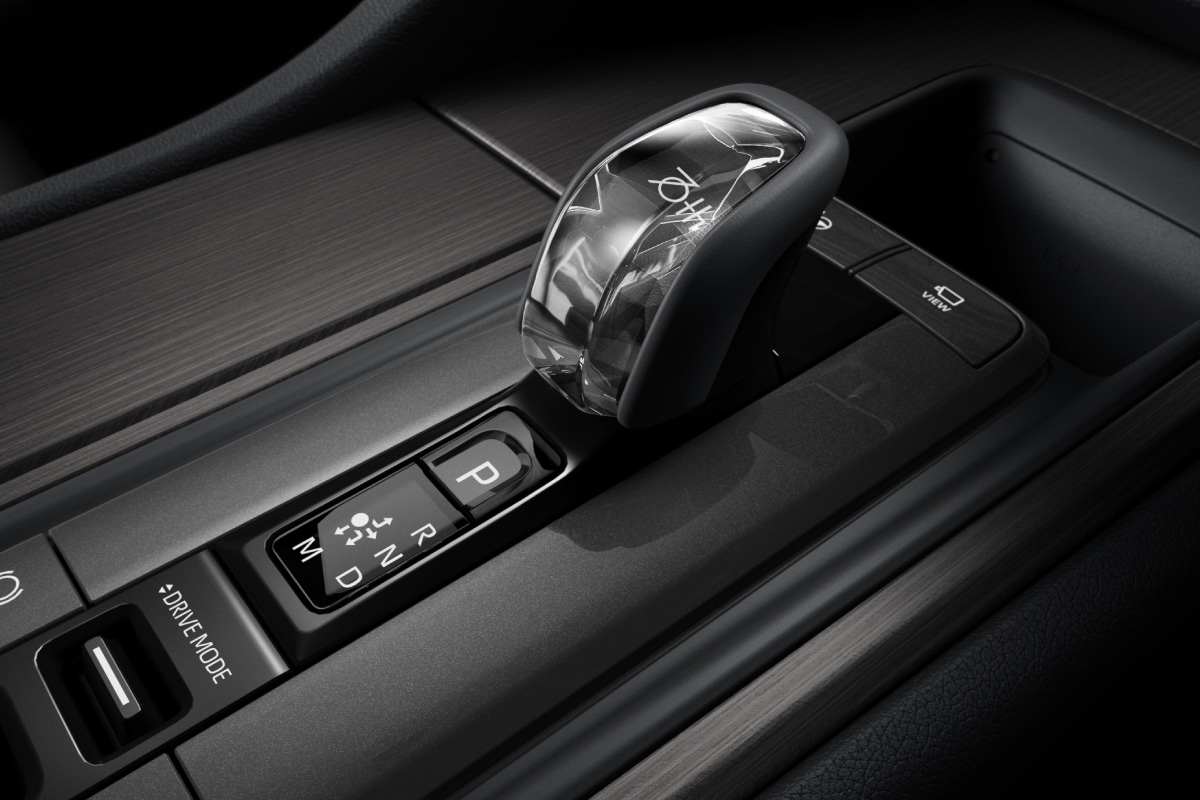 クラウン | 価格・グレード | トヨタモビリティ東京