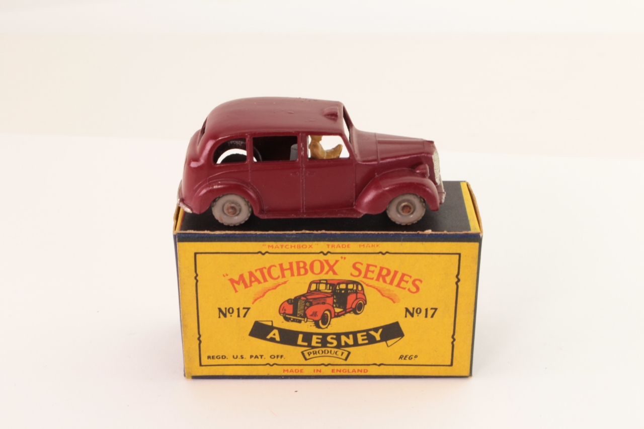 Matchbox 17c, Austin FX3 Taxi - Free Price Guide & Review