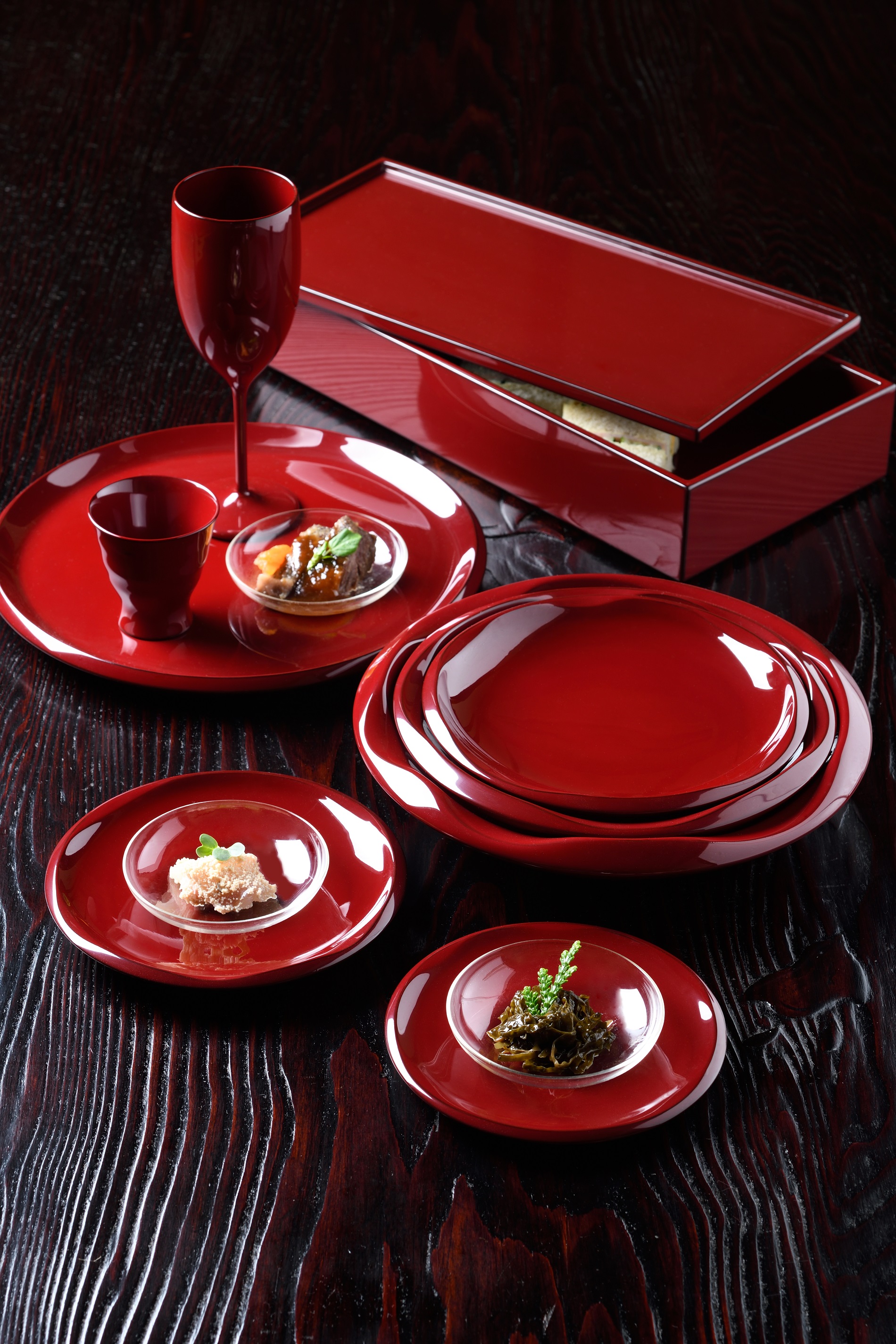 漆の仏具 – 輪島塗 製造 販売 塗師屋 – 藤八屋