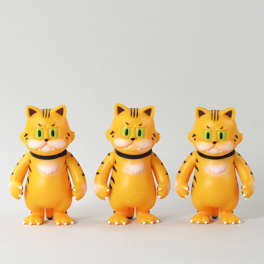 ソフビ製モズクパイセン (タイガー) | 多肉植物・特別な鉢の販売