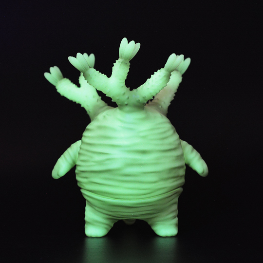 ソフビ製グラキリスちゃん (GID x Moss green) | 多肉植物・特別な鉢の