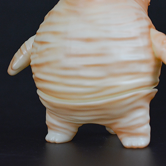 ソフビ製グラキリスちゃん (GID × Orange × Neon pink) | 多肉植物