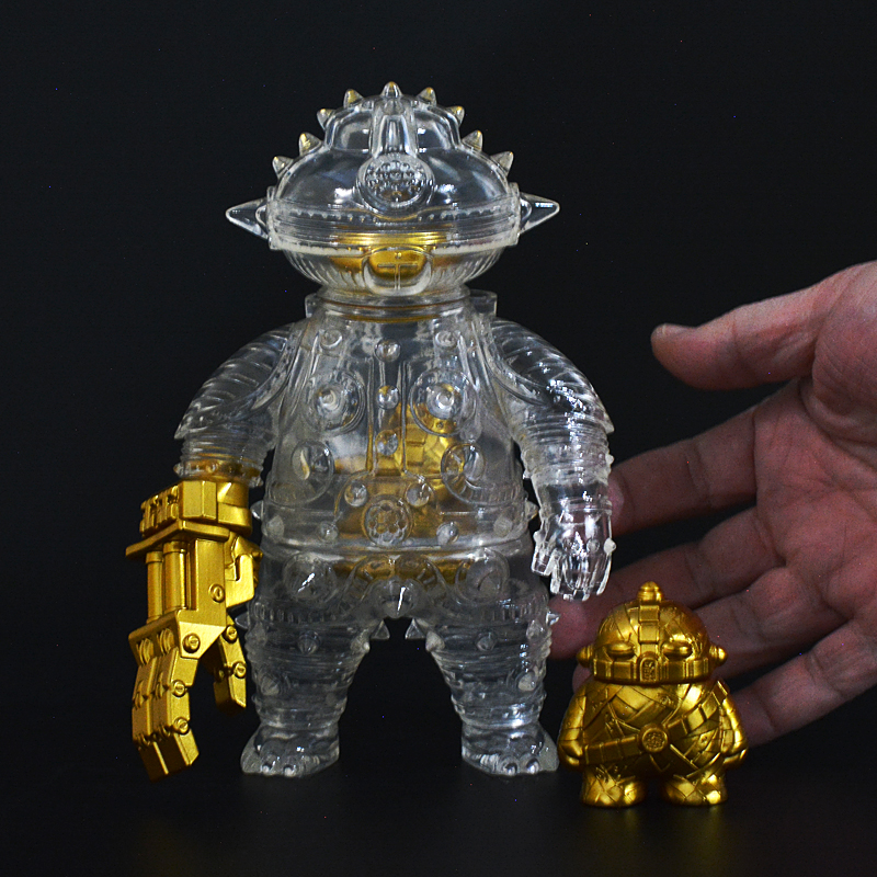 ソフビ製ともだち初号機 (Gold × Clear) + 土偶座人(Gold) | 多肉植物