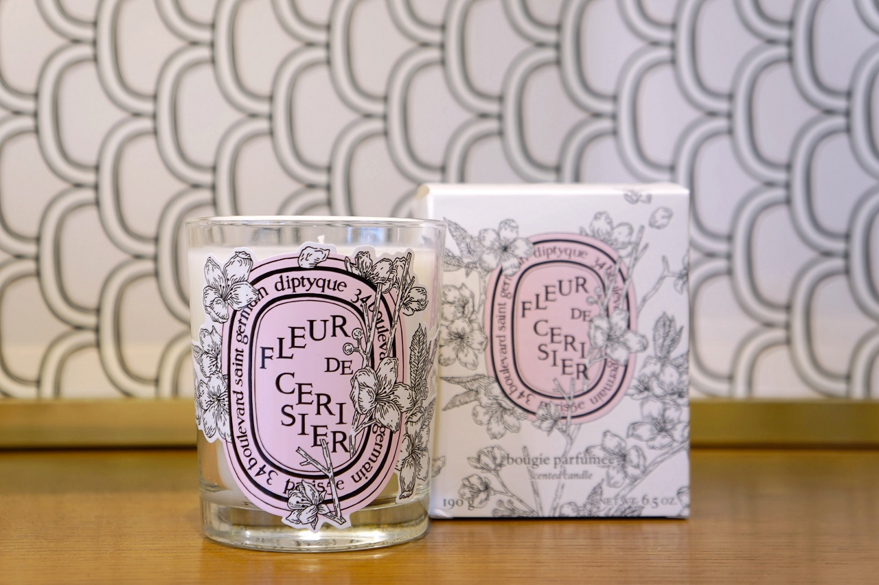 DIPTYQUE (ディプティック)〉の限定フレグランスキャンドルで一足先に