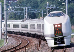 JR名車両列伝1 651系特急形電車○JR東日本｜鉄道情報｜トレたび
