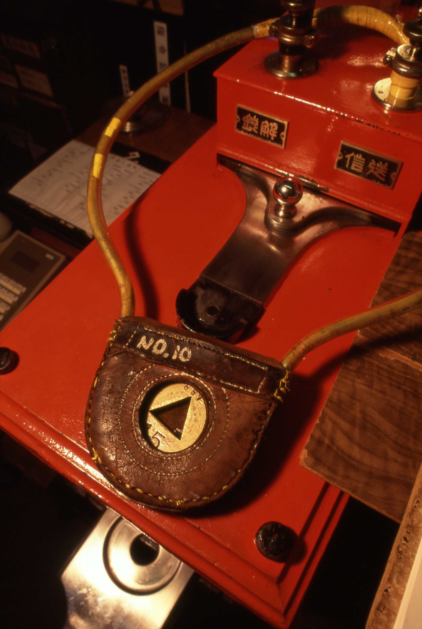 鉄道遺産を訪ねて―タブレット、ランプ小屋、新聞輸送列車 | トレたび