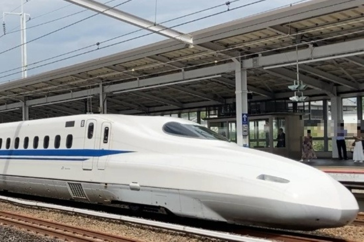 JR西日本 N700系16両編成の8両編成化 第1編成、10月1日