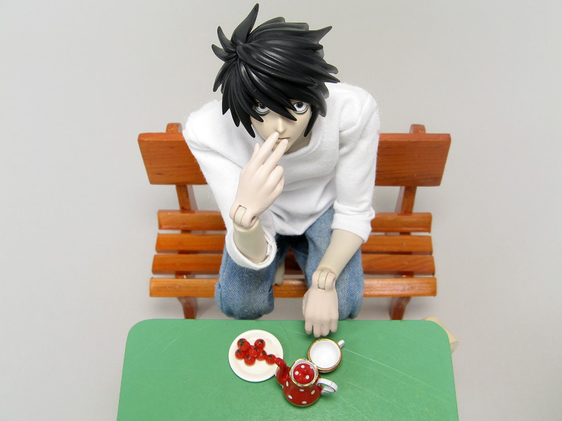 メディコム・トイ RAH-332 デスノート L(エル) レビュー | タコヤキューブ