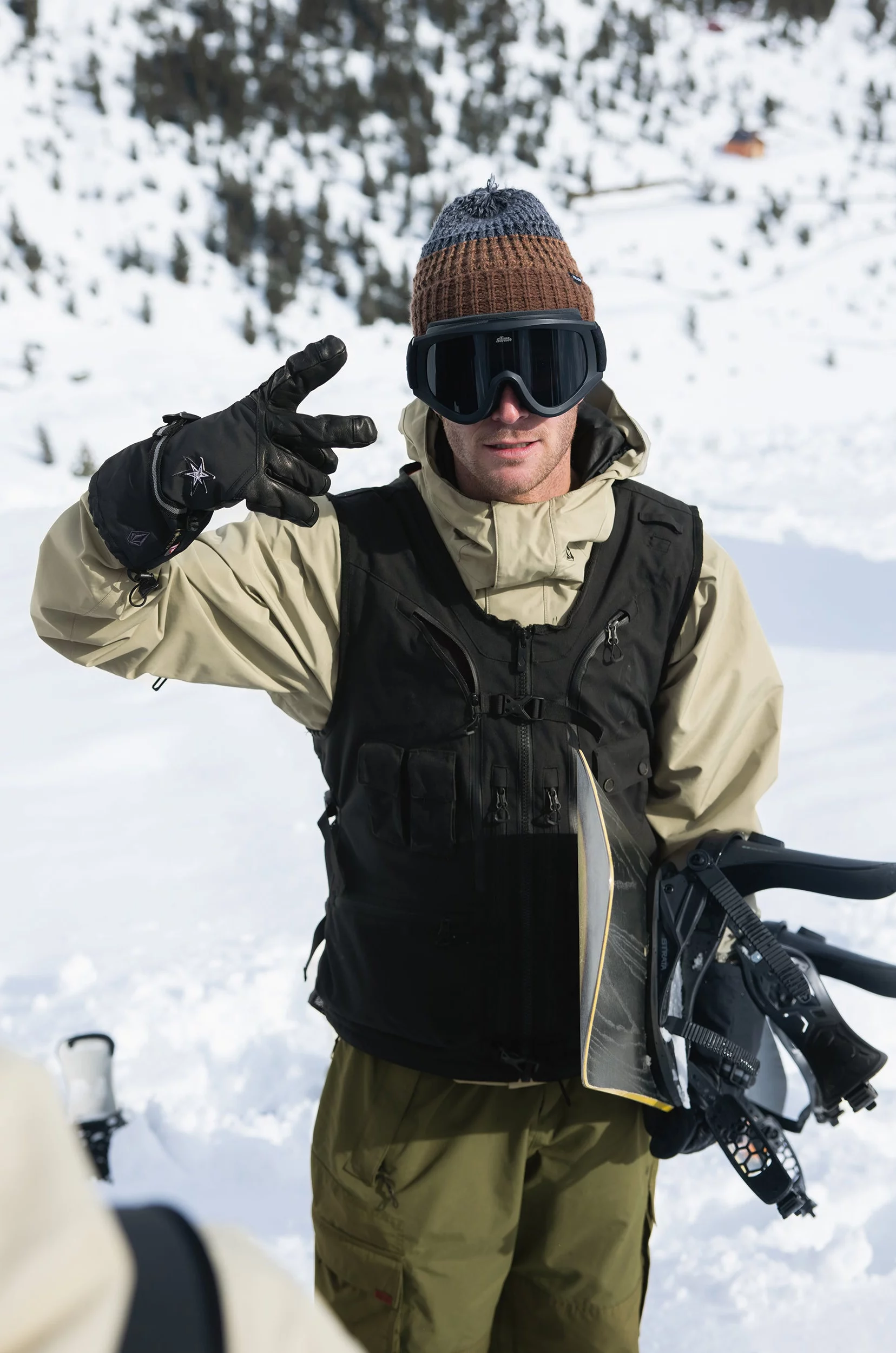 Volcom Iguchi Slack Vest - black | Tactics