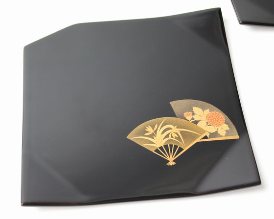 取り皿 扇面五聖蒔絵 5客1組 231,000円（税込） | 輪島塗の塗師屋 輪島