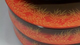 丸二段重箱 波に葦沈金 473,000円（税込） | 輪島塗の塗師屋 輪島漆器