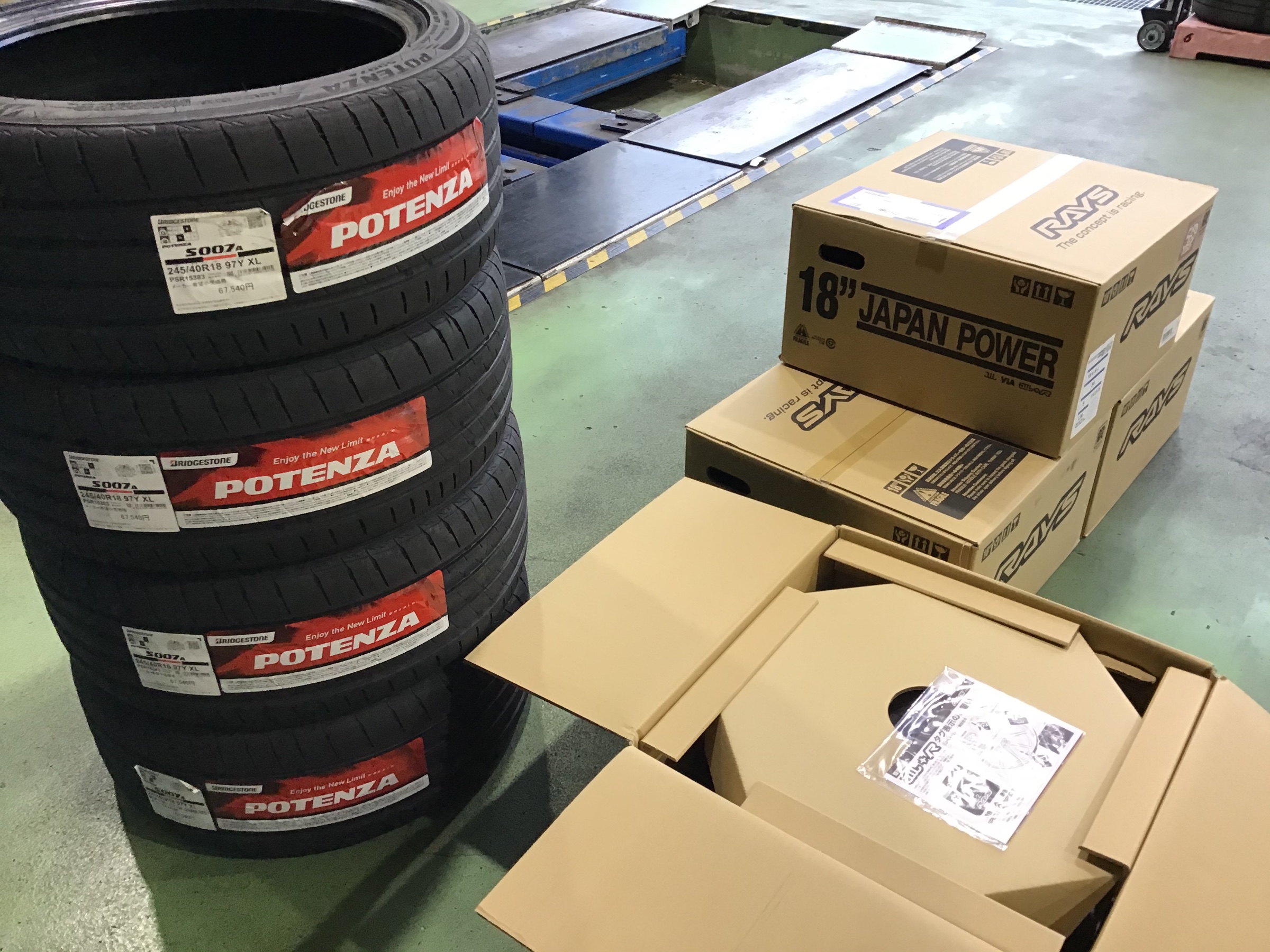 ホイールセット】三菱・ランサーエボリューションⅨ | 店舗おススメ