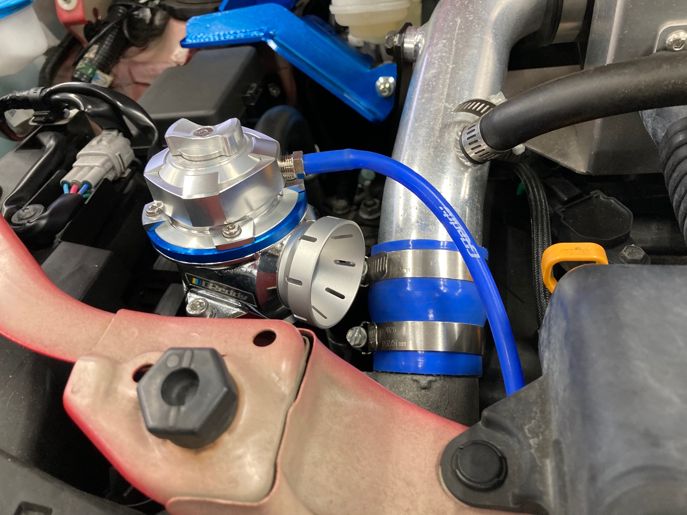 スズキ・アルトワークス・HA36S】『車種専用設計』！トラスト・バロー