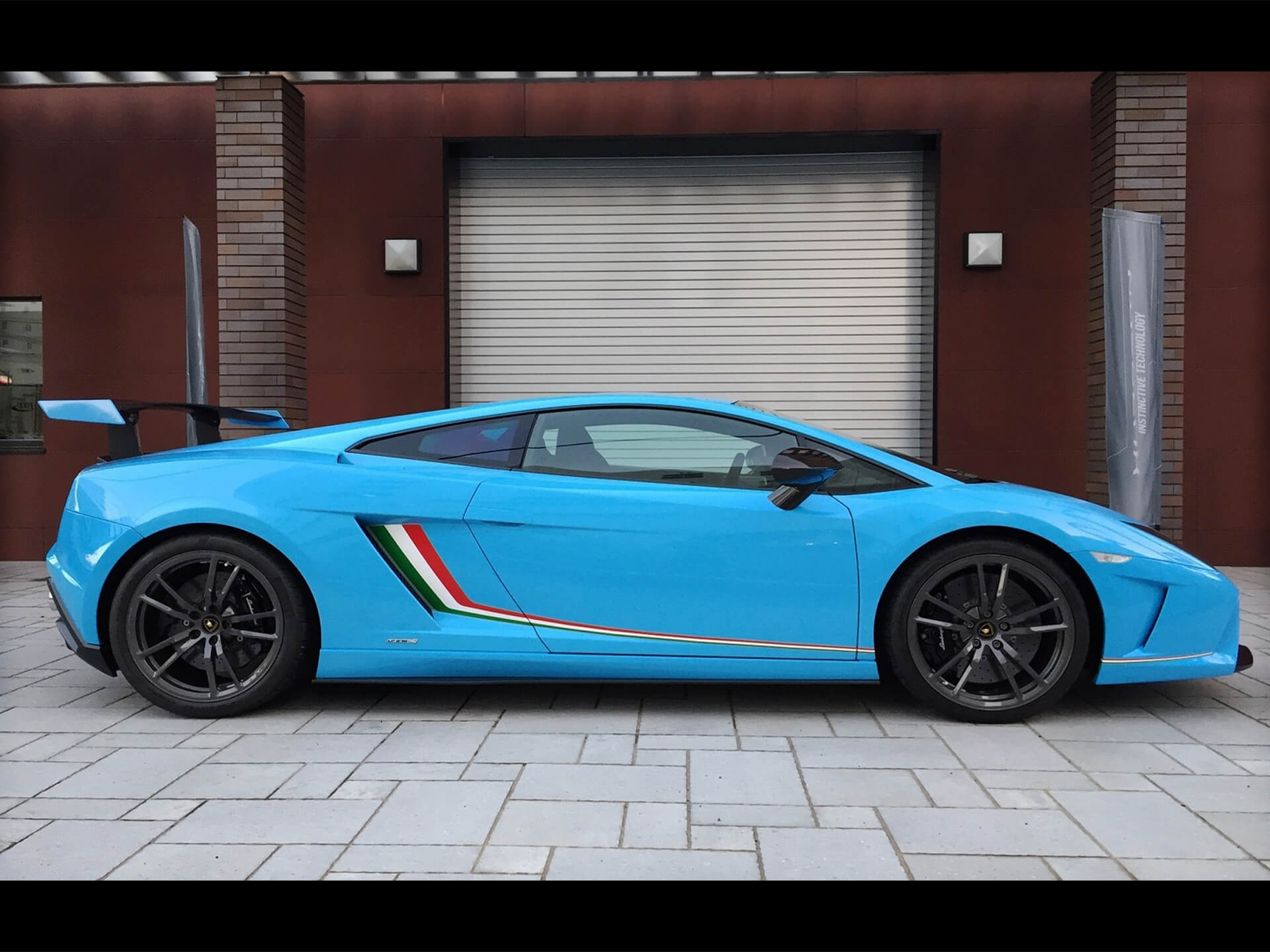 ランボルギーニ ガヤルド LP570-4(スーパーレジェーラ) タジマ