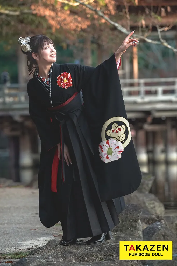 玉城ティナ×紅一点 黒/赤 椿柄 ヴィンテージスタイル かっこいい 大人