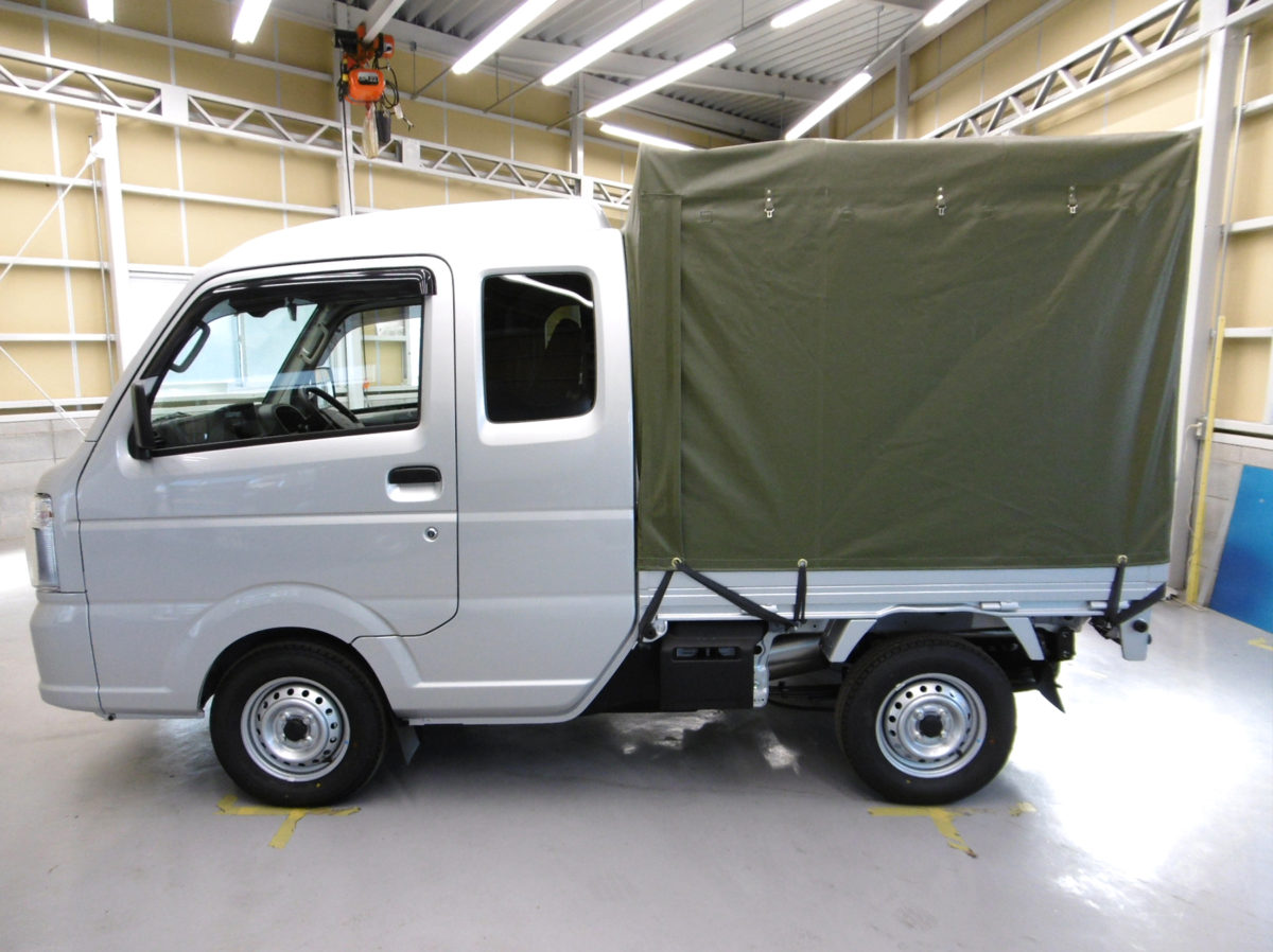 No.002 フロア式三方巻き上げ幌架装 幌色OD | 株式会社武田商会