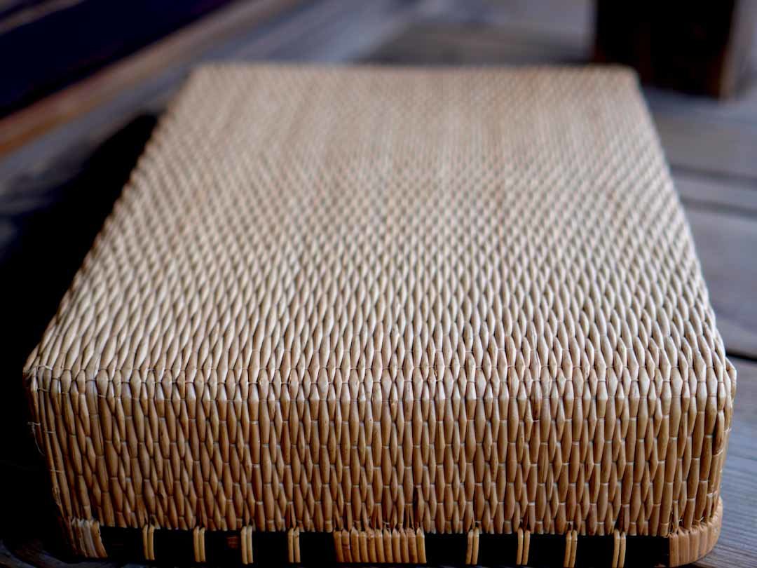 柳行李を衣装籠に - 竹虎四代目がゆく！