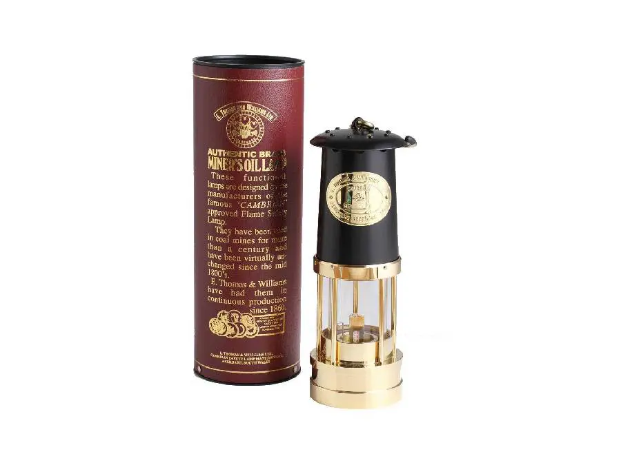 ほのかな炎が癒してくれる：E. Thomas & Williams Cambrian Lantern