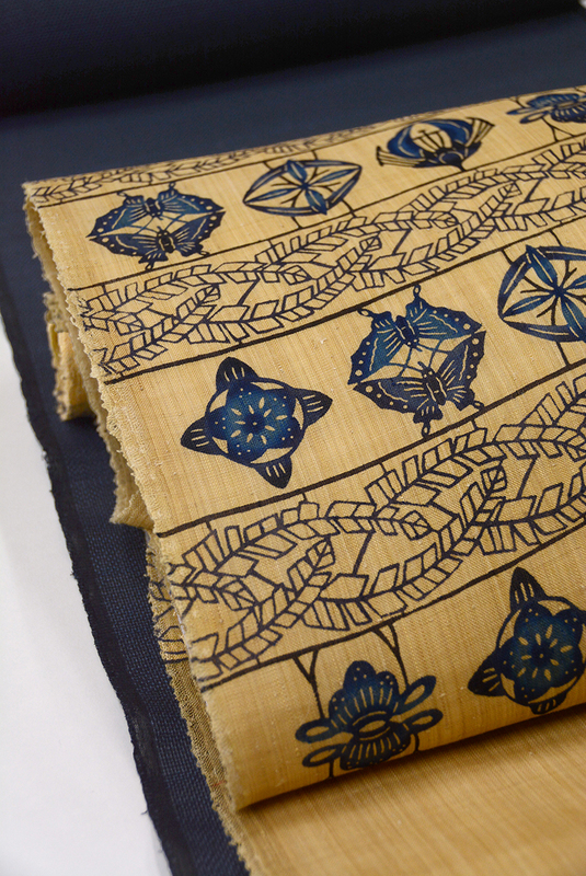 城間栄順作 藍型染め 芭蕉布 帯 | 玉川屋呉服店