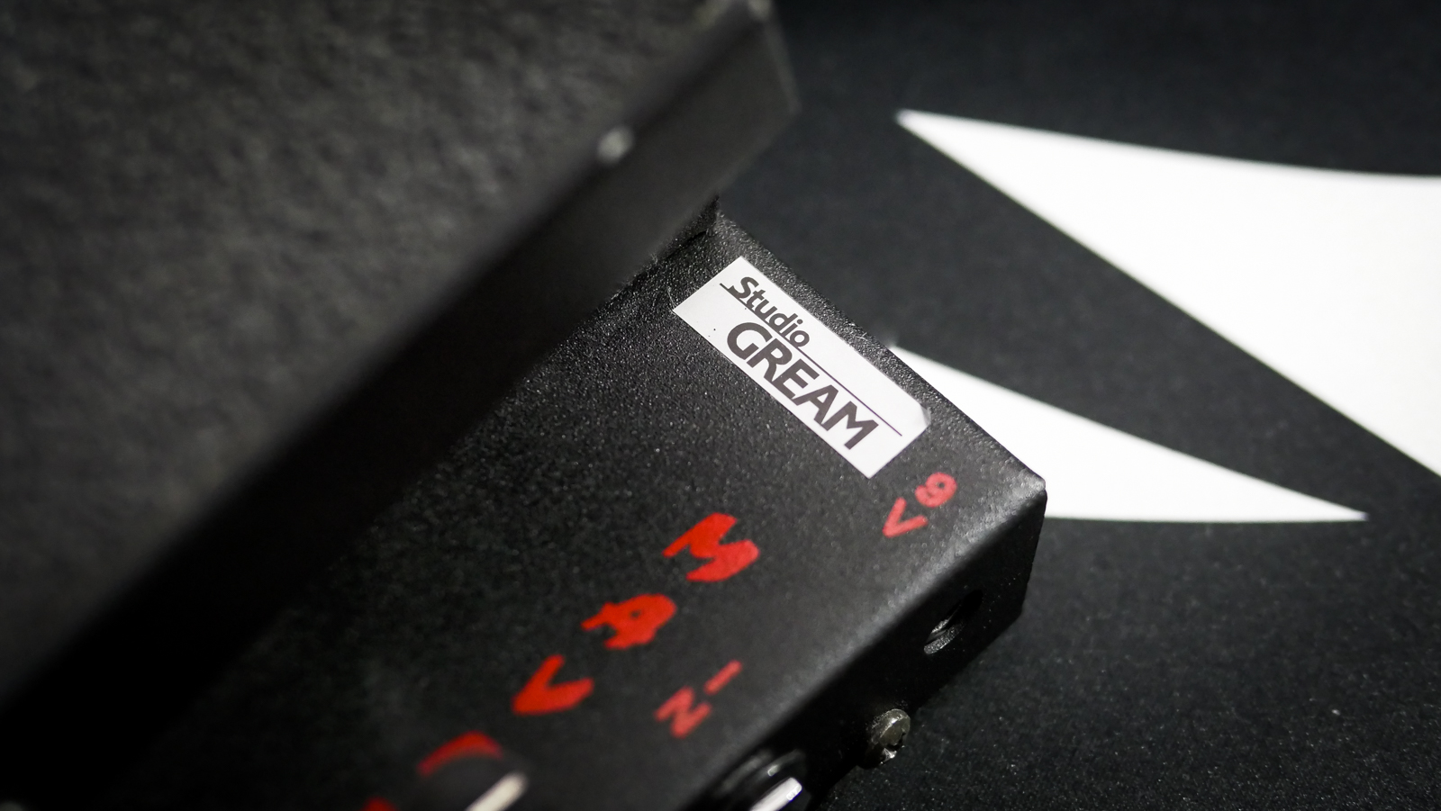 スイッチレスでコンパクトなワウペダル | tapgym's playlog