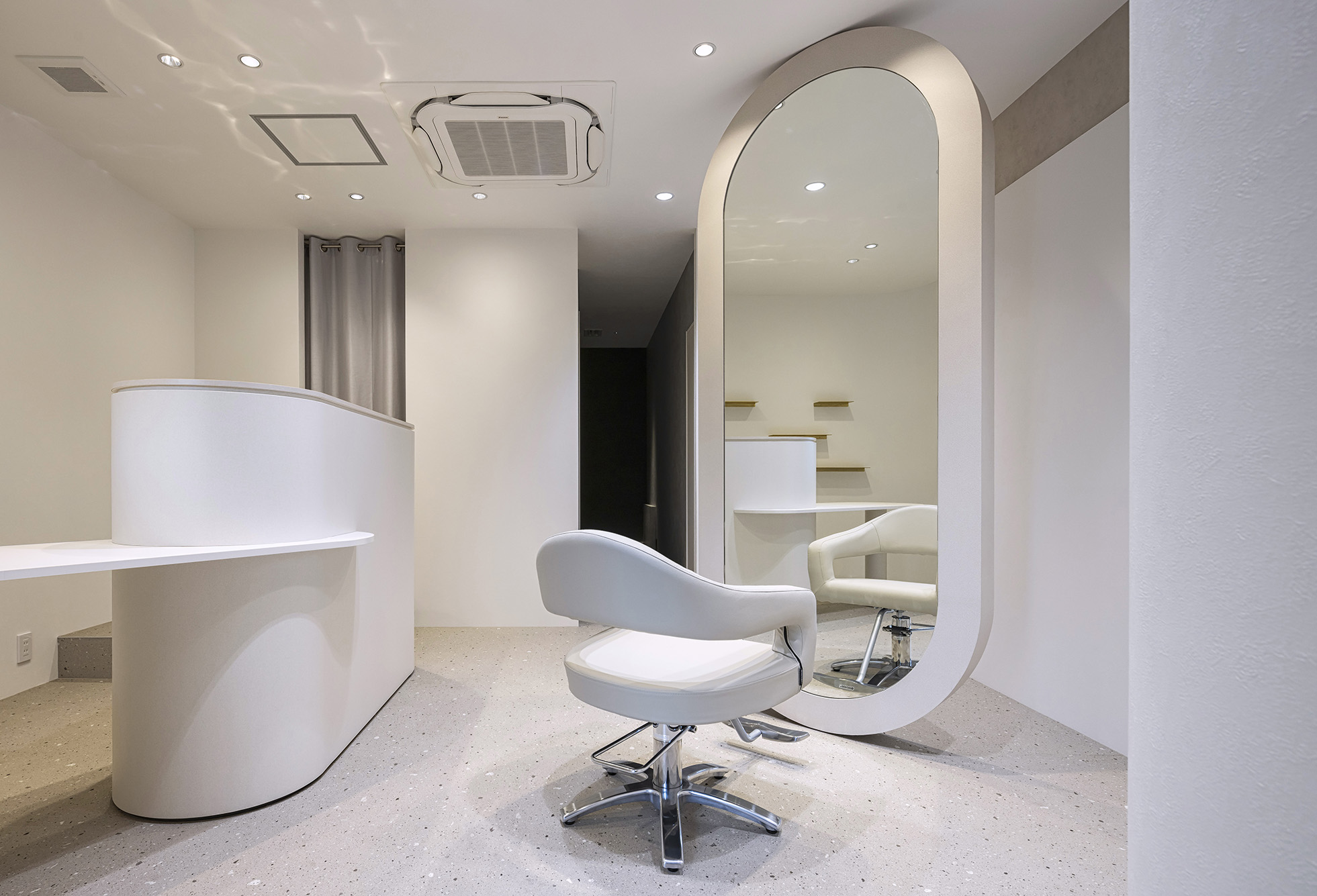 03 ai | チェア | 製品情報 | タカラベルモント