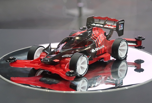 東京オートサロン2023レポート（その2）ミニ四駆 ADVAN エアロアバンテ