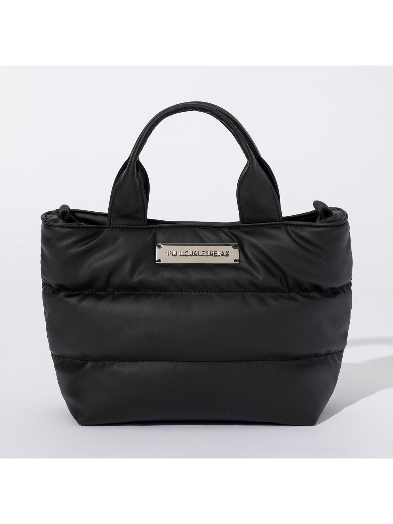 1PIU1UGUALE3 RELAX - シルバーロゴプレートパデッドミニトートバッグ