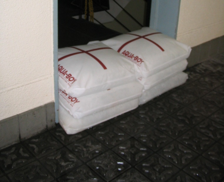 吸水バッグ「アクアボーイ」 – 帝国繊維株式会社 テイセン TEIKOKU SEN