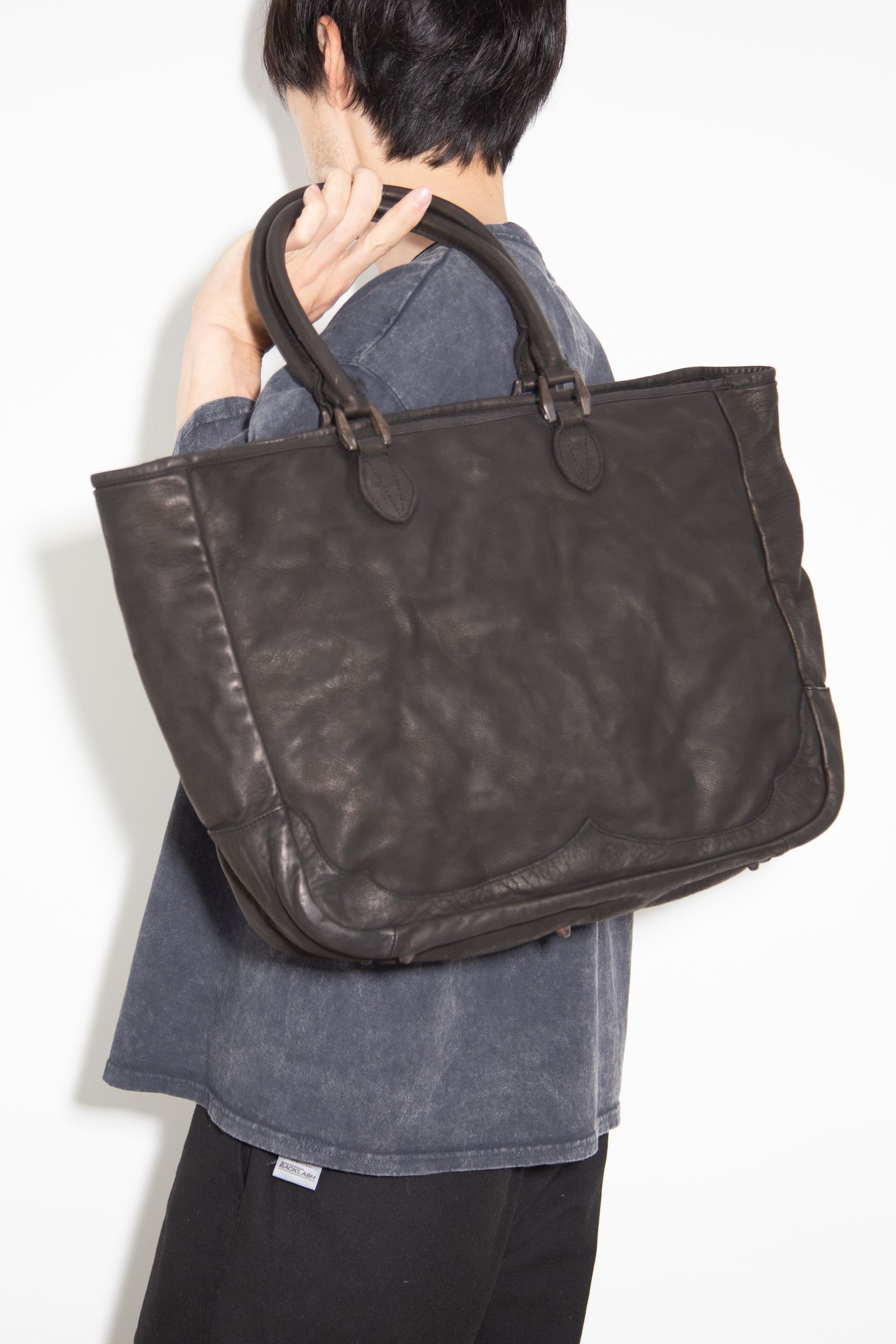 ISAMU KATAYAMA BACKLASH - JAPAN STEER GARMENT-DYED TOTE-BAG