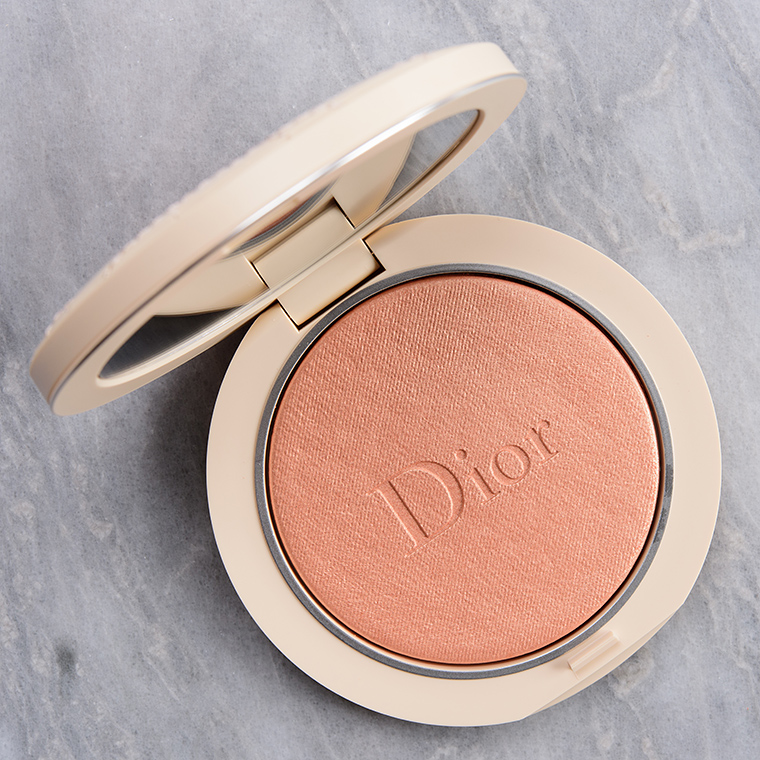 Dior Golden Glow (04) Forever Couture Luminizer Review & Swatches