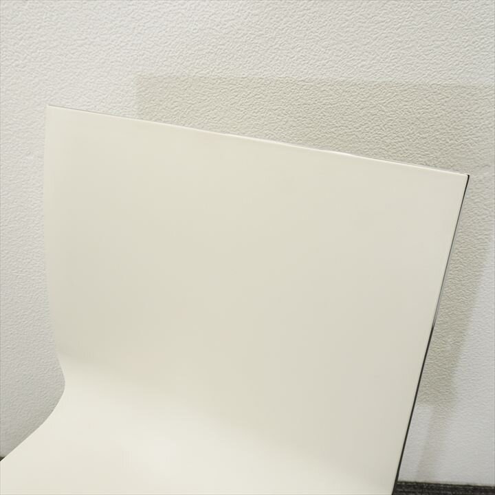 カッシーナイクスシー取扱】LIVIT(リビット) ULTRA(ウルトラ