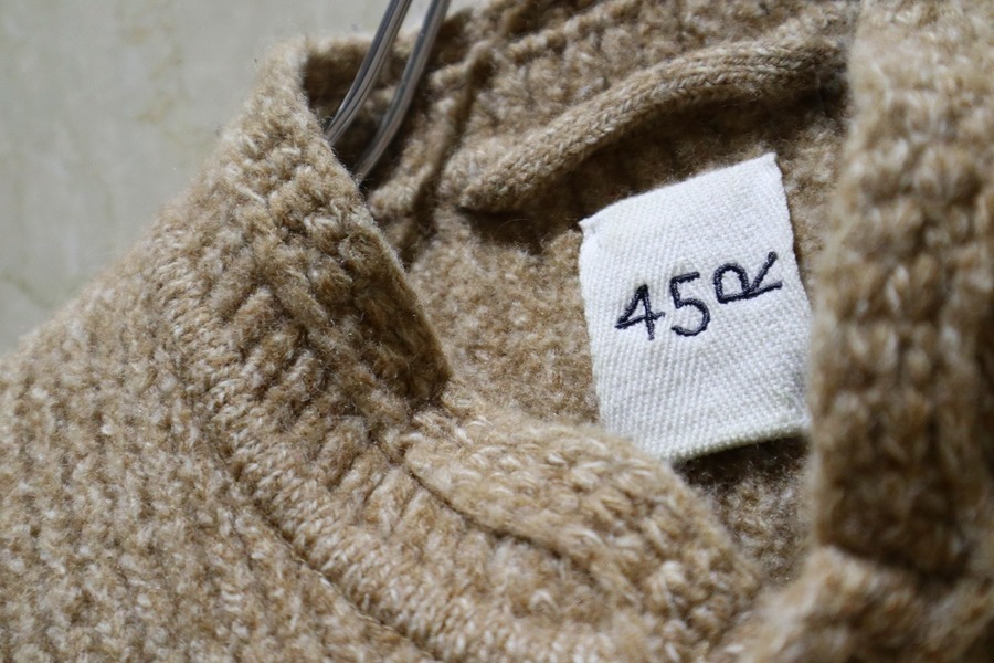 45R / フォーティファイブアール】よりアルル杢杢ニットの908