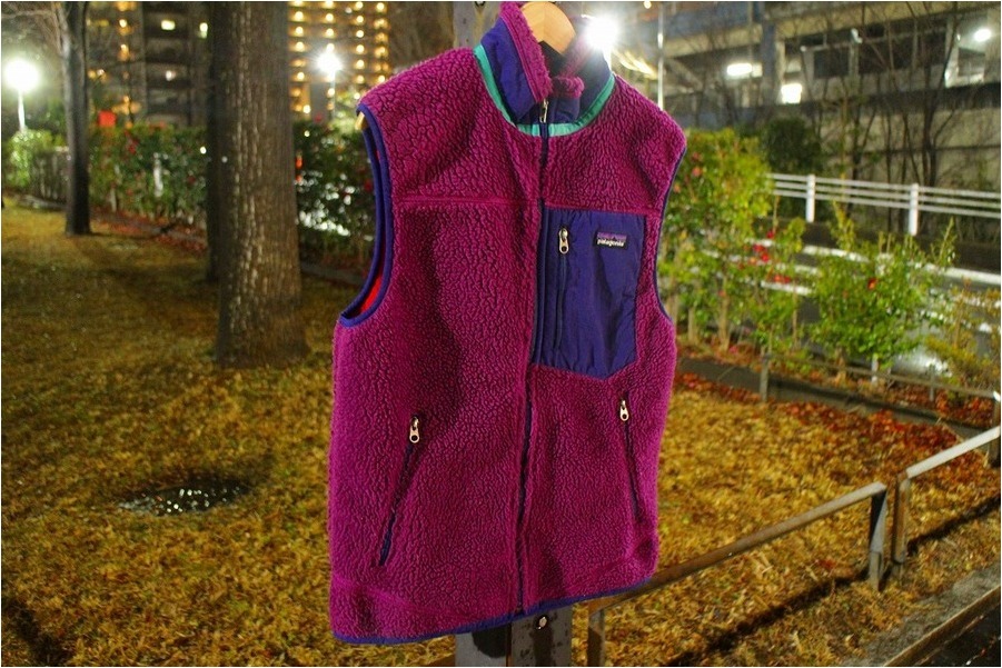 トレンドのパープルカラー!!【patagonia/パタゴニア】より定番レトロX