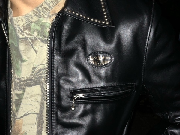 HYSTERIC GLAMOUR × LEWIS LEATHERS】よりドミネータースタッズ