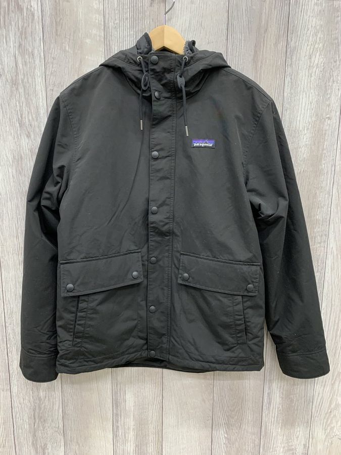 Patagonia/パタゴニア】から イスマス スリーインワン ジャケットが
