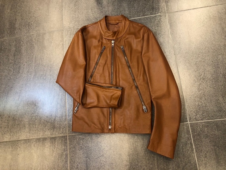 Maison Margiela / メゾンマルジェラの2007SSコレクションの八の字