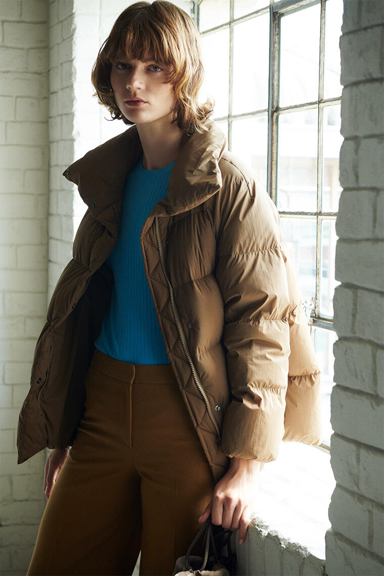 WARM IN YOUR SWEATERS | Theory luxe（セオリーリュクス）公式通販サイト