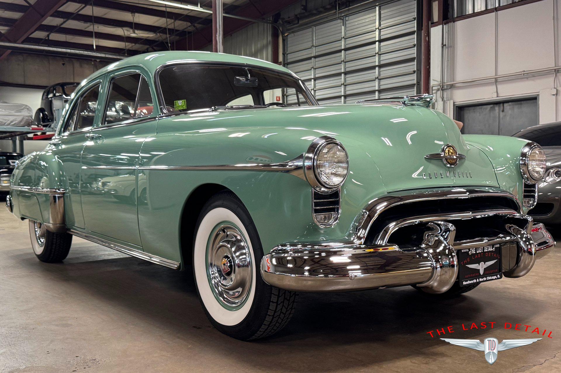 1950 Oldsmobile Rocket 88 Sedan