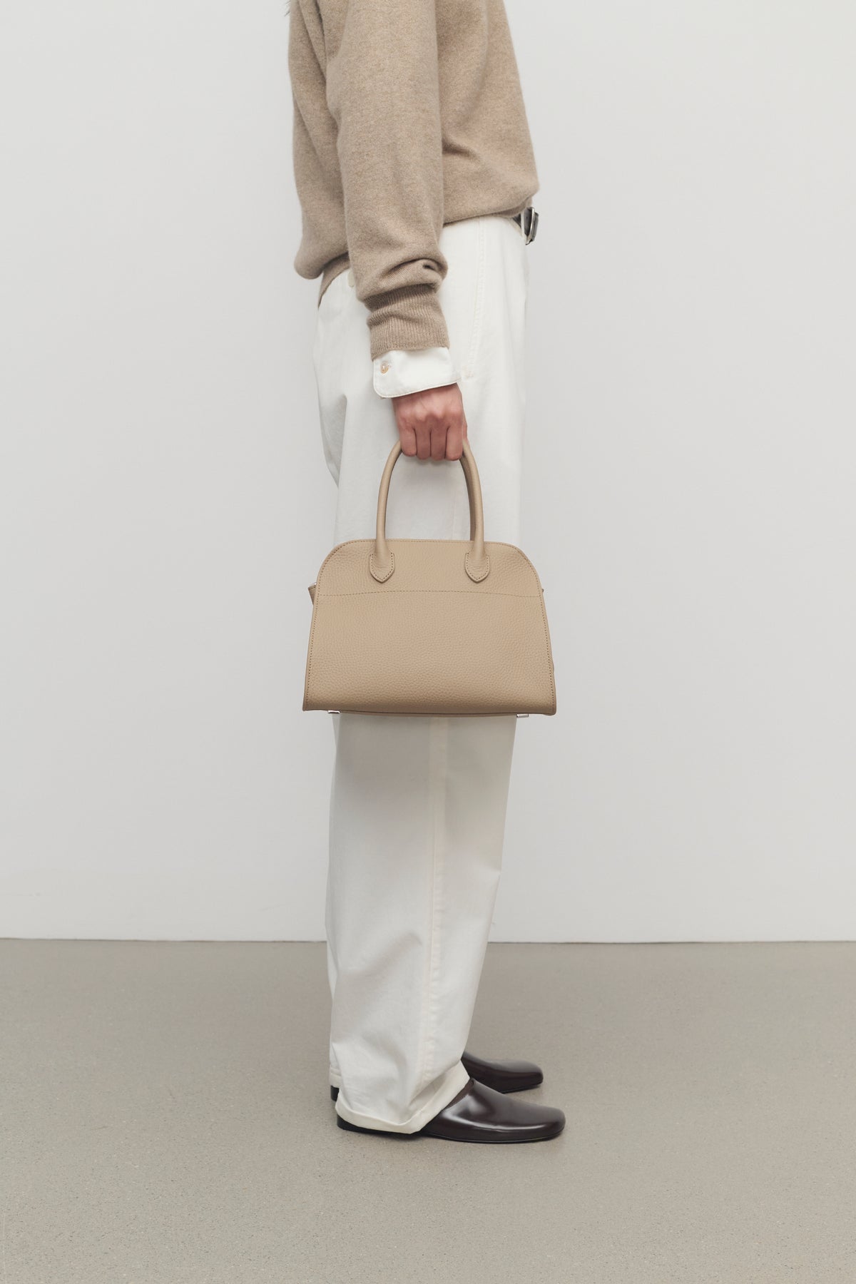 Soft Margaux 10 バッグ レザー ブラウン – The Row