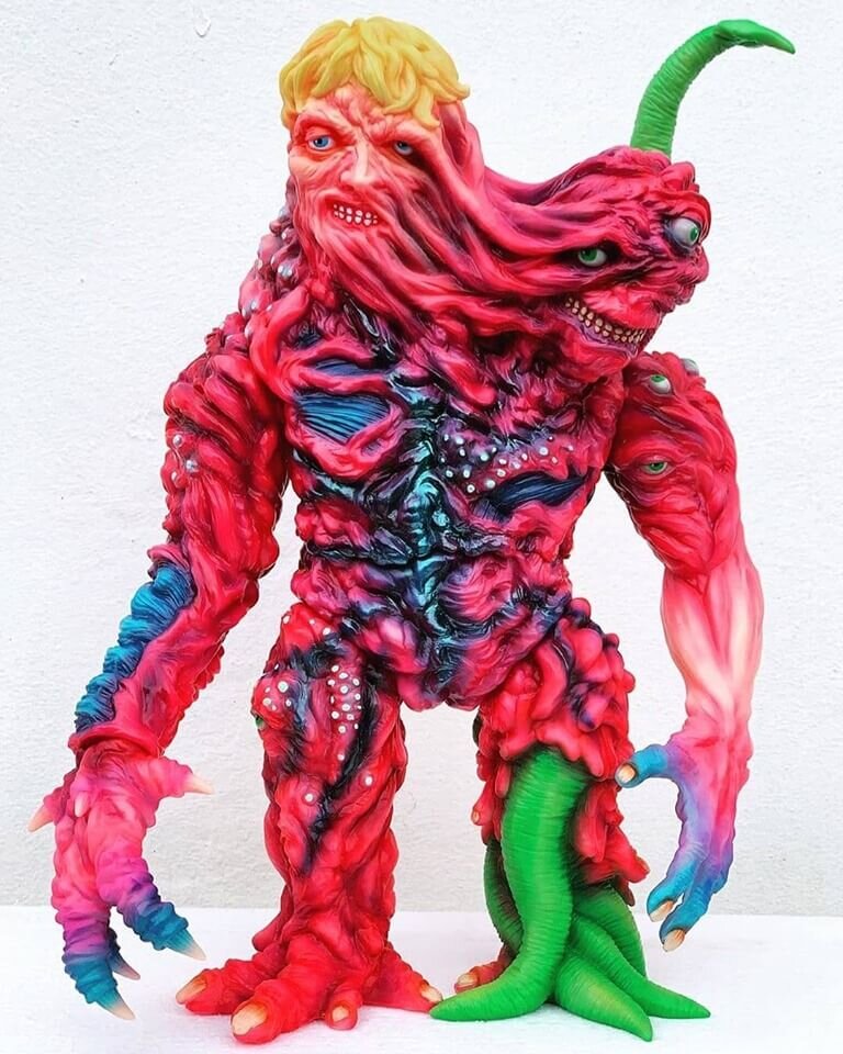 Planet-X Creepy Giant debut - The Toy Chronicle