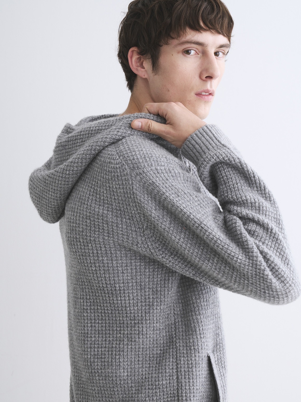 Men's cashmere zip up parka｜スリードッツ オフィシャルオンライン