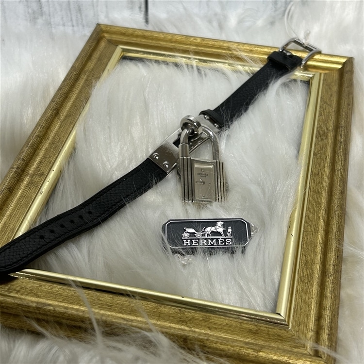 VINTAGE】HERMESの南京錠をモチーフにした2way仕様の腕時計のご紹介