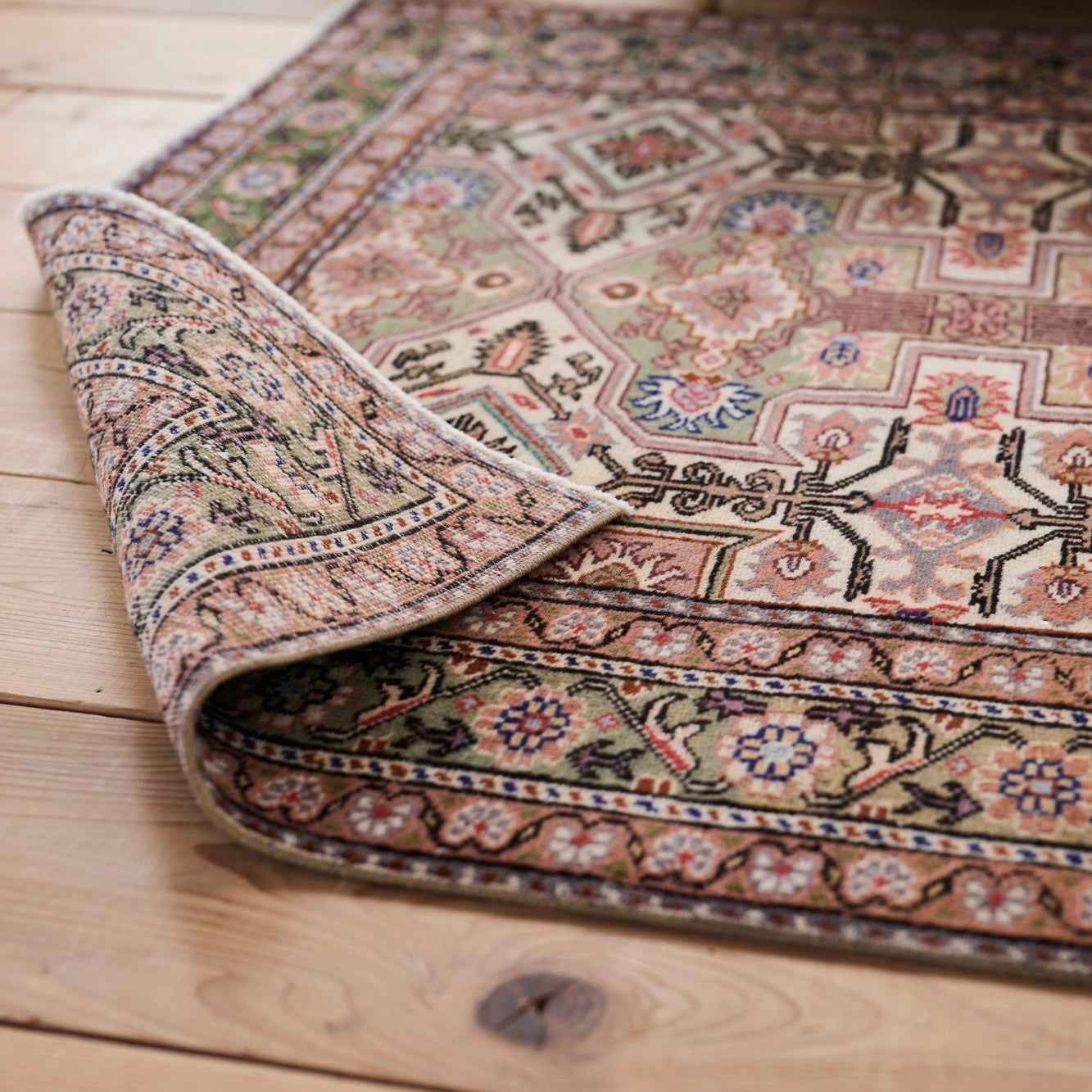 ヴィンテージラグ | トルコ・カイセリ No.02 | 茶色 | 175×115 – tiflo